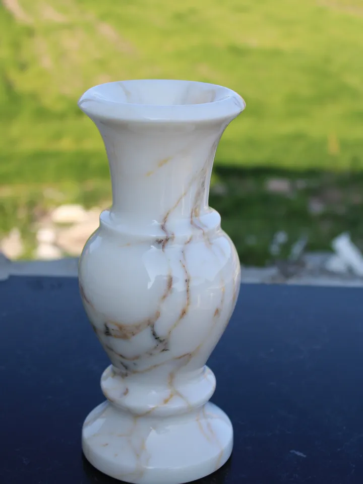 Big size marble vase is handmade from real marble sugar marble