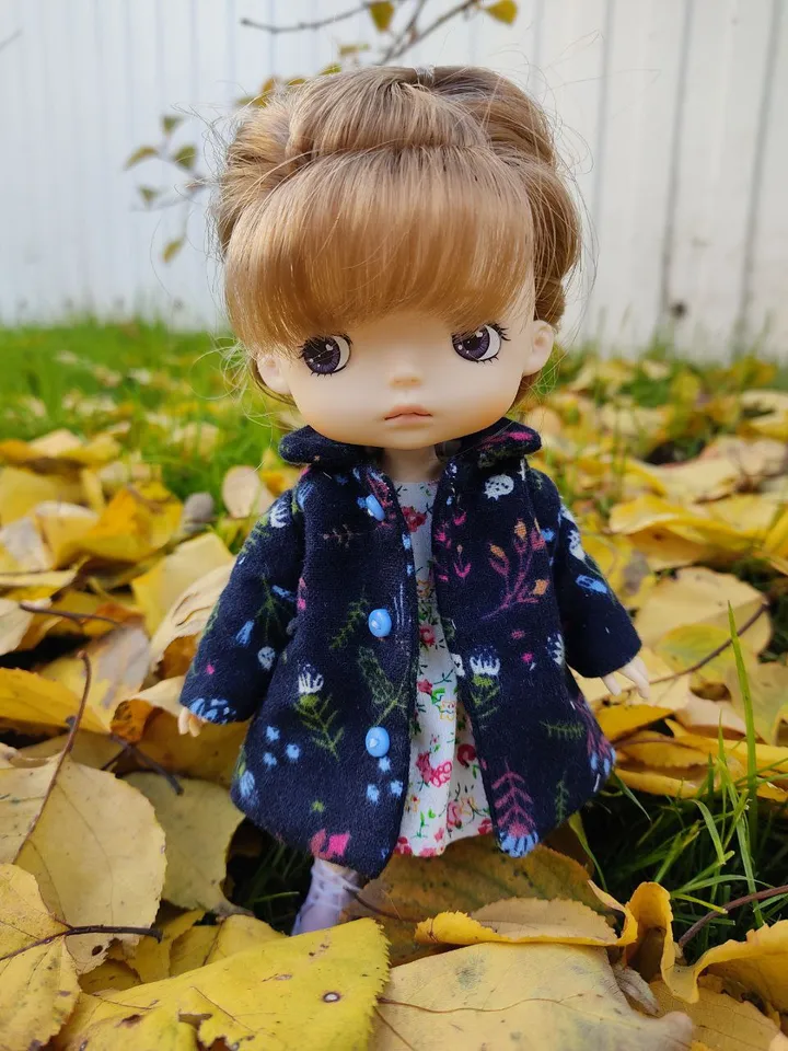 PDF sewing pattern for Xiaomi Monst dolls.