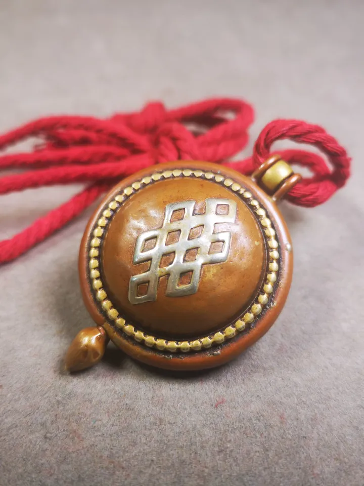 Gandhanra Acient Gau Ghau Shrine, Unique Round Tibetan Buddhist Altar Amulet Pendant