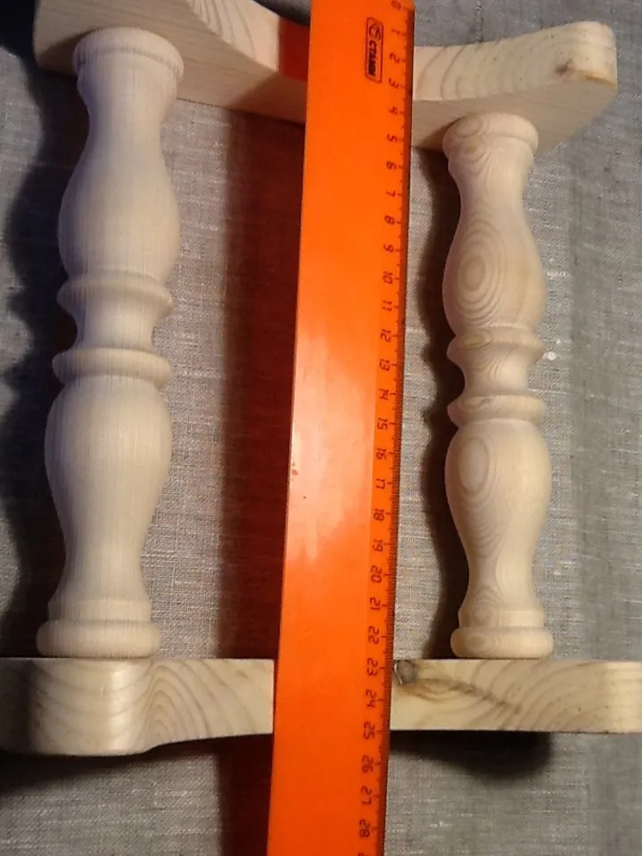 Stand and pillow for bobbin lace making
