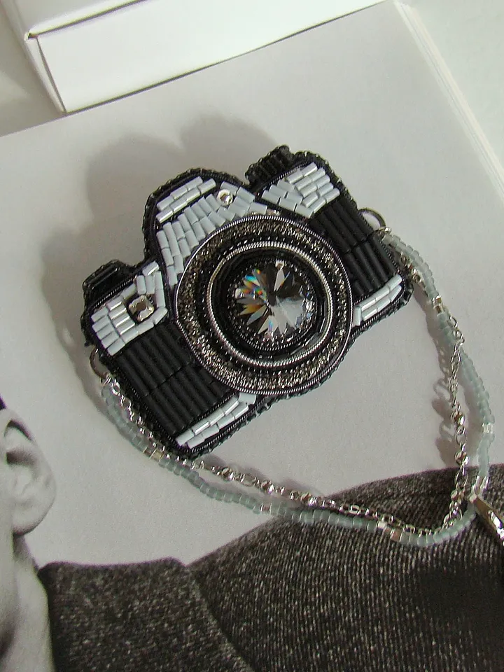 Brooch Camera, beaded brooch, embroidered brooch, handmade design, custom brooch, cute brooch