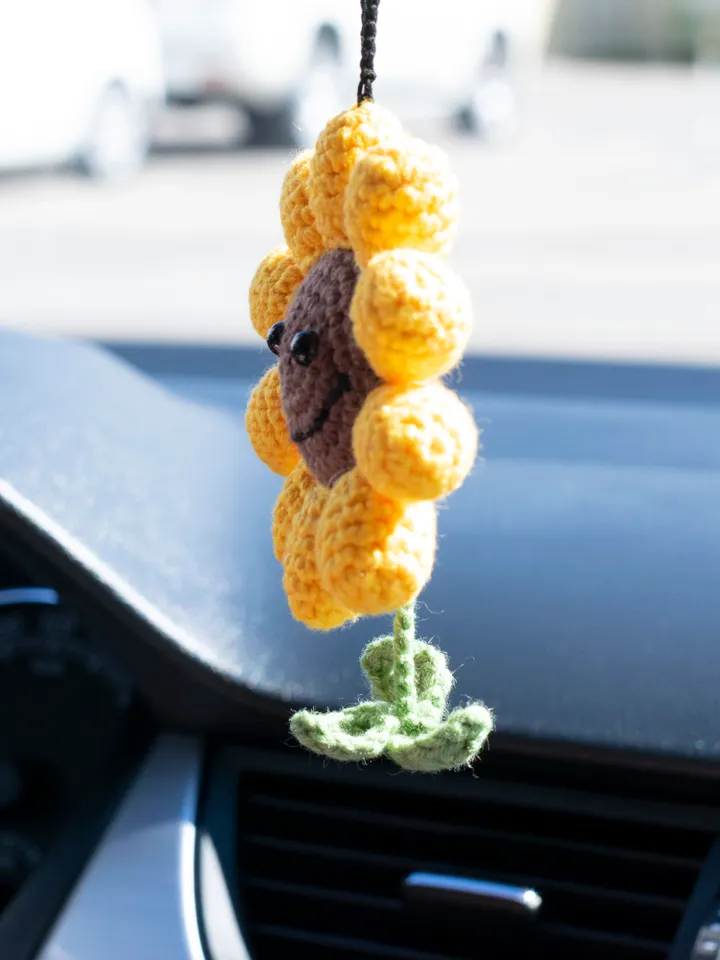 Sunflower car hanging, car accessories for women, rear view mirror boho charm, cute car pendant, jeep car mirror hanger