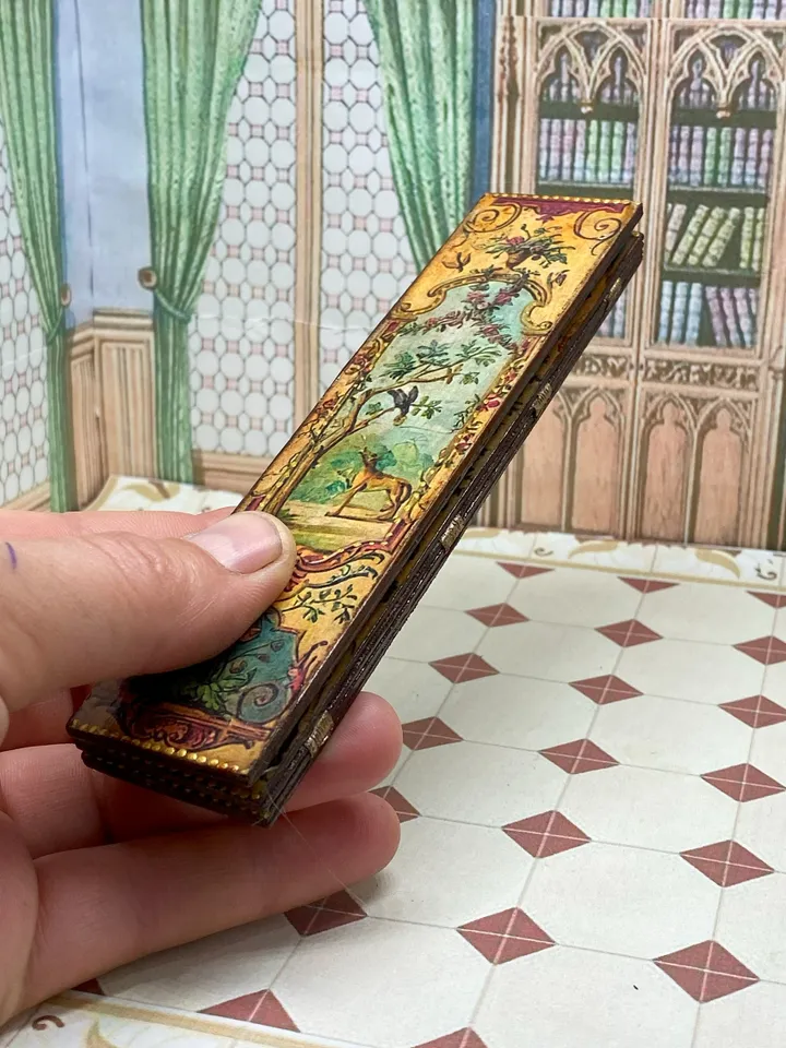 Screen for a dollhouse. 1:12. Doll furniture. Doll accessories.