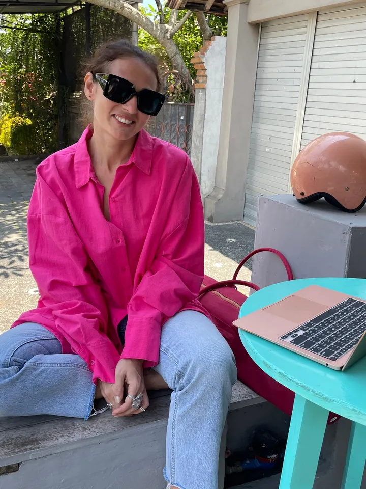 Pure linen oversize fuschia shirt / soft linen summer bikini cover up  maldi shirt / classy shirt comfy resort wear  / comfy women wear