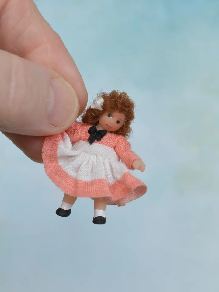 Miniature toy doll in 24th scales