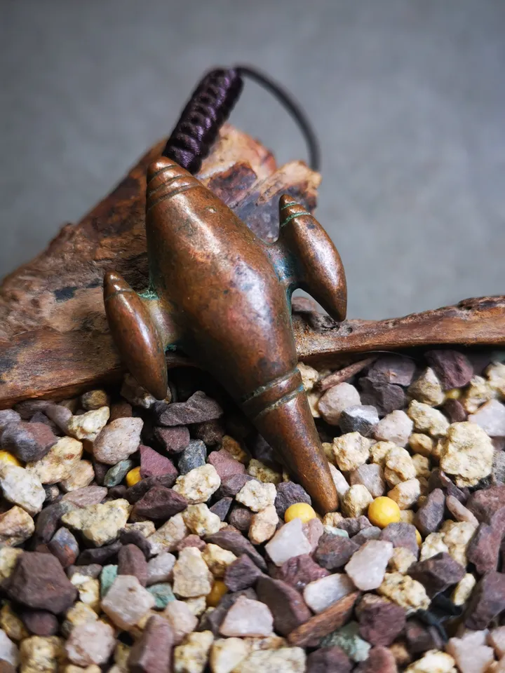 Gandhanra Acient Shankha(Divine Conch) Badge,Tibetan Buddhist Protective Amulet Pendant,Made of Brass