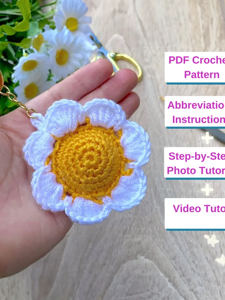 Crochet Daisy Keychain Pattern, Easy PDF Tutorial for Beginners, Create a Flower Key Holder Gift for Friends & Family
