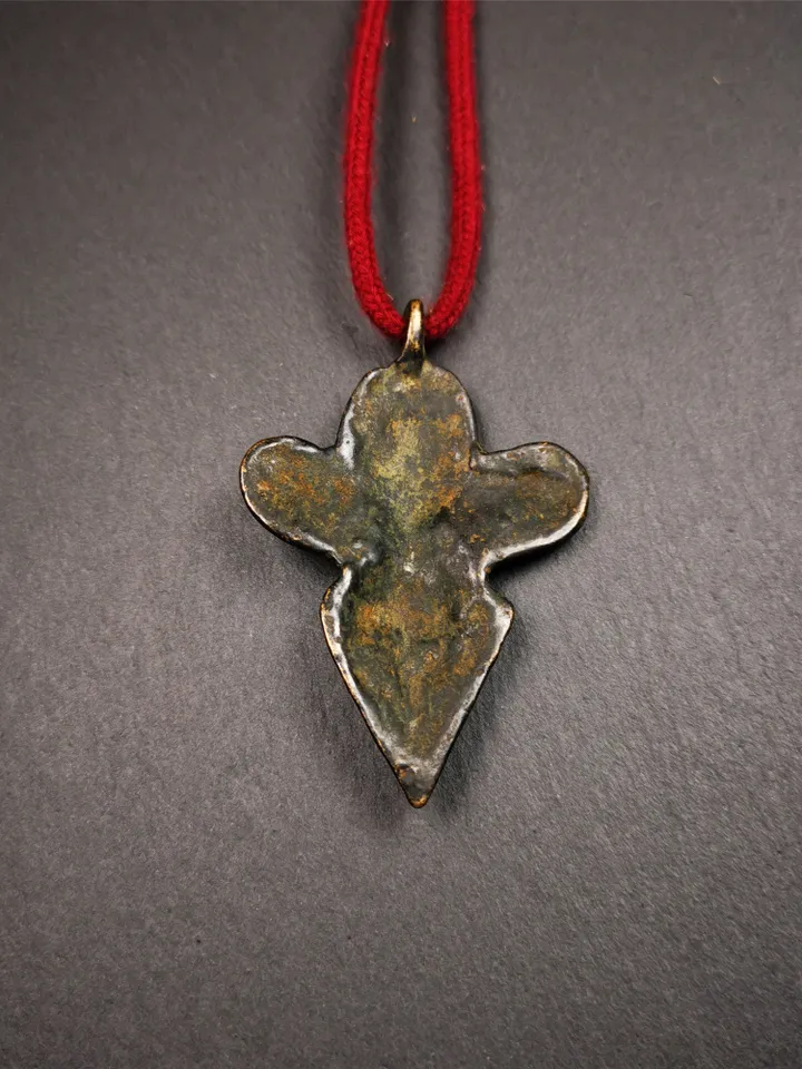 Gandhanra Antique Tibetan Buddhist Amulet Pendant - Garuda - The Golden-Winged Bird, Crafted from Thokcha,Size 2.56" * 1.73"