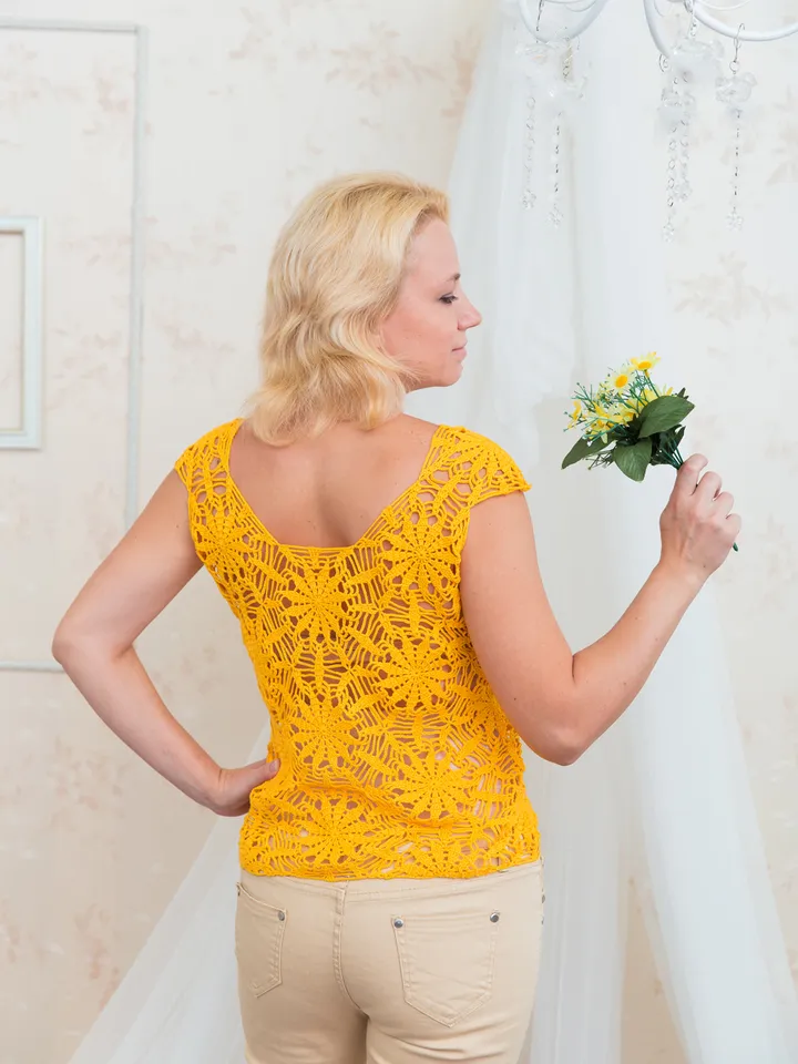 Crochet Summer Top Pattern – Women's Top Eve
