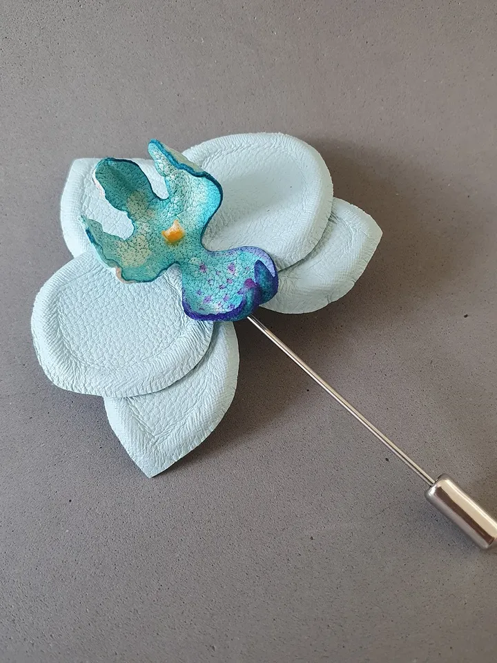 Blue orchid men's lapel pin Leather boutonniere for him 3rd anniversary gift, art.33
