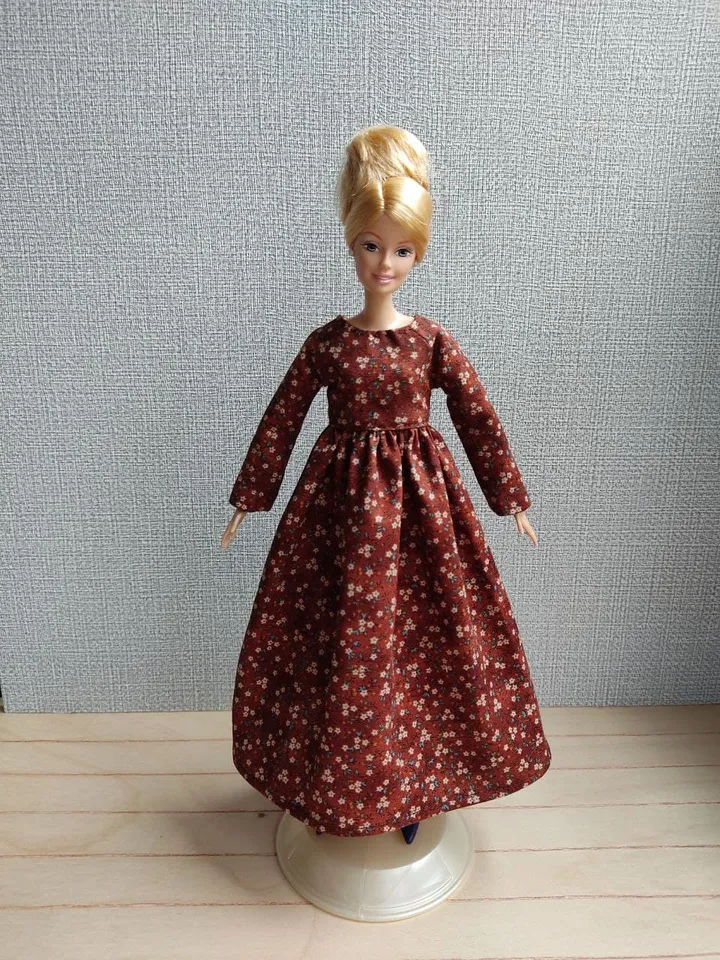 PDF sewing pattern for Barbie MTM dolls.