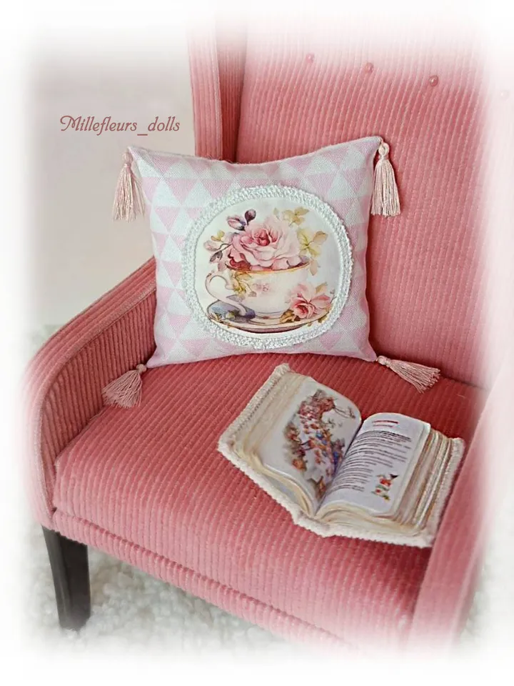 Interior doll Alice. Time to drink tea.