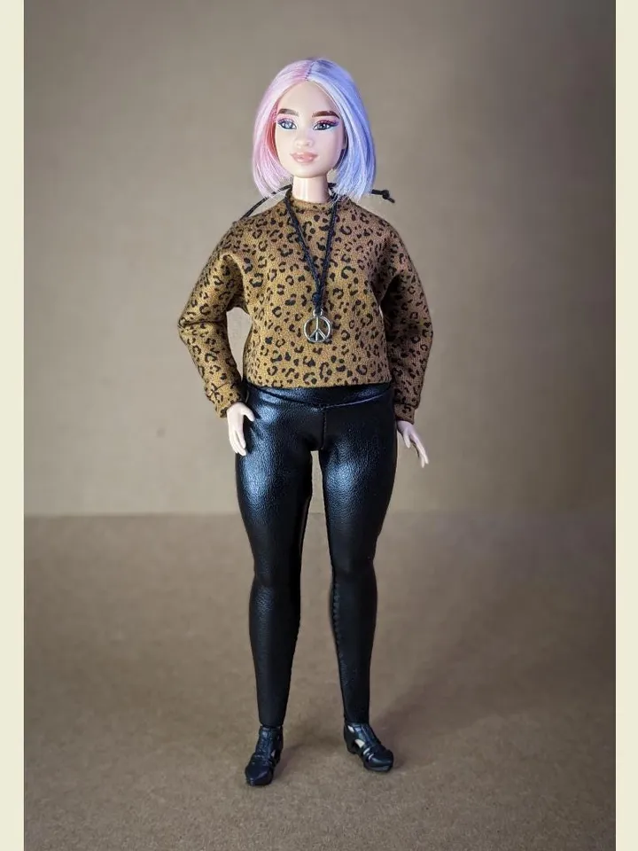 Handmade casual two-piece set (long-sleeved T-shirt and leggings) for 1/6 scale fashion female dolls