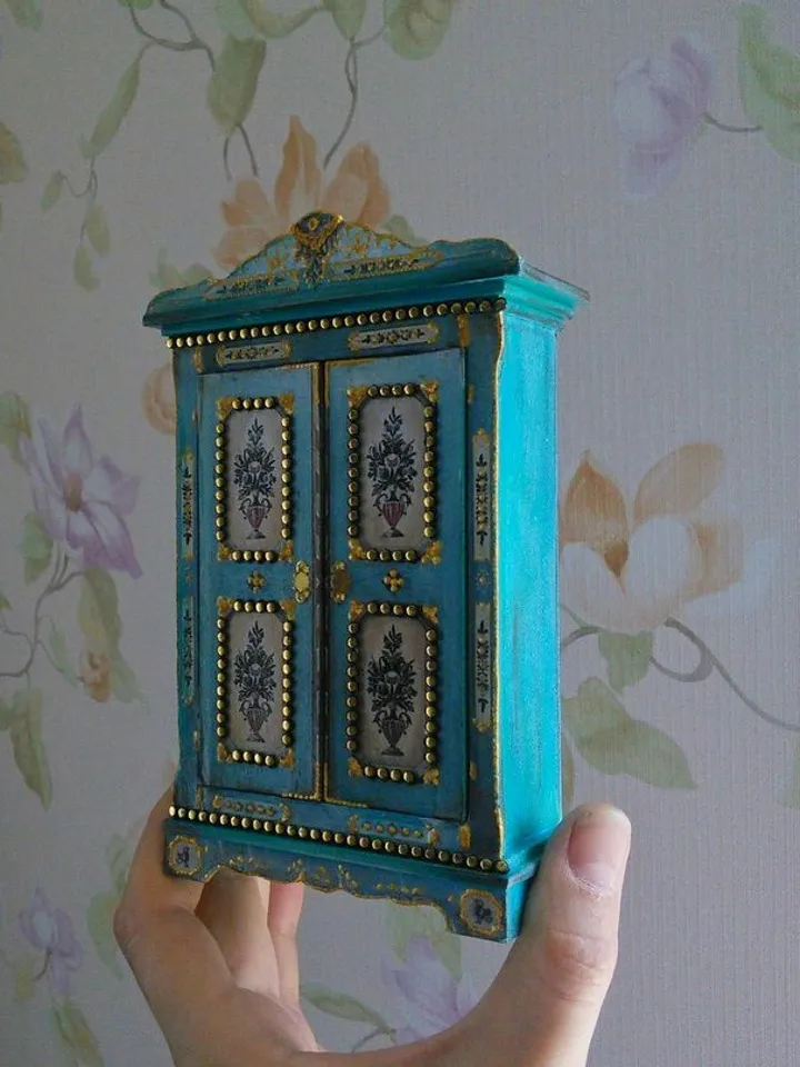 1:12 scale. Wardrobe for dollhouse.