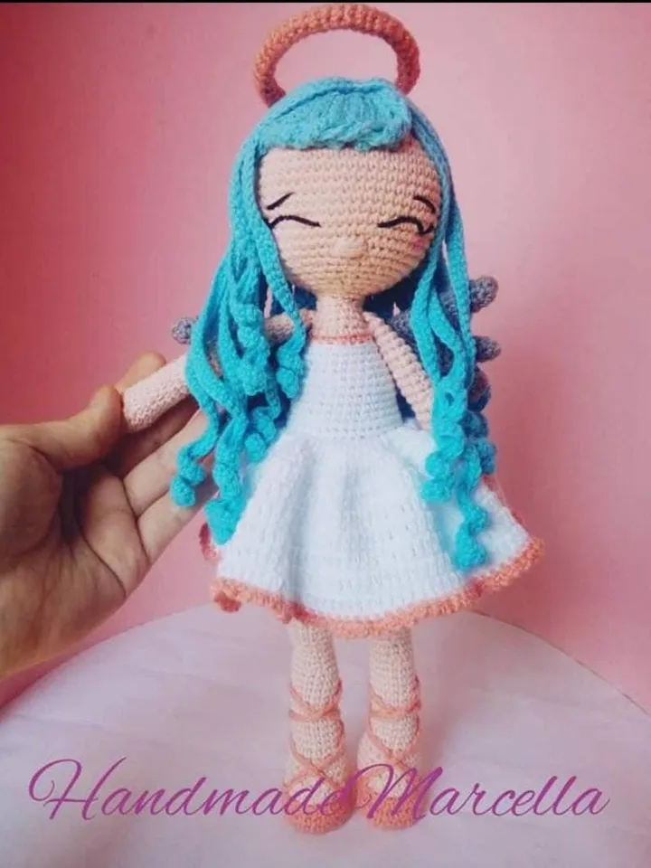 Celestina the Angel β 35 cm Crochet Amigurumi Angel Doll β Light Blue Hair β Handmade Gift β Soft Christmas Decor β Cupid Style Doll