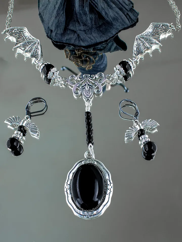 Handmade Gothic Jewelry Set with Obsidian and Moonstone â Necklace, Earrings, Bracelet
