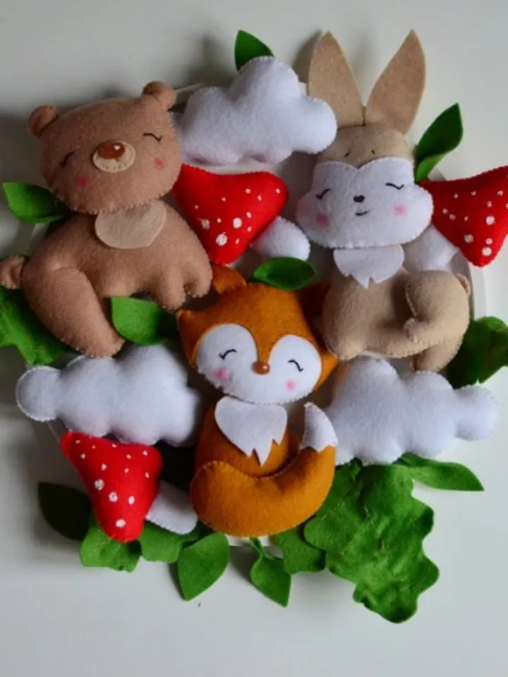 Newborn gift, Baby mobile for Woodland Nursery decor, cute forest animals, fox, flowers, Crib mobile