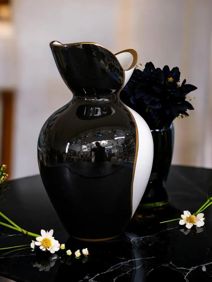 Handcraftsmanship Black White Vase For Flowers | Home Decor Vase | Unique Vase | Luxury Black White Vase | Vase for Modern Decortunning