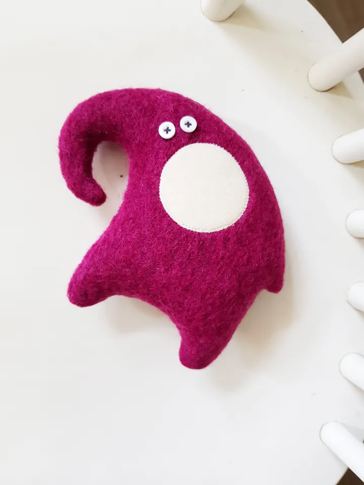 Hot pink Elephant Sewing Pattern PDF, digital tutorial in English, stuffed animal diy