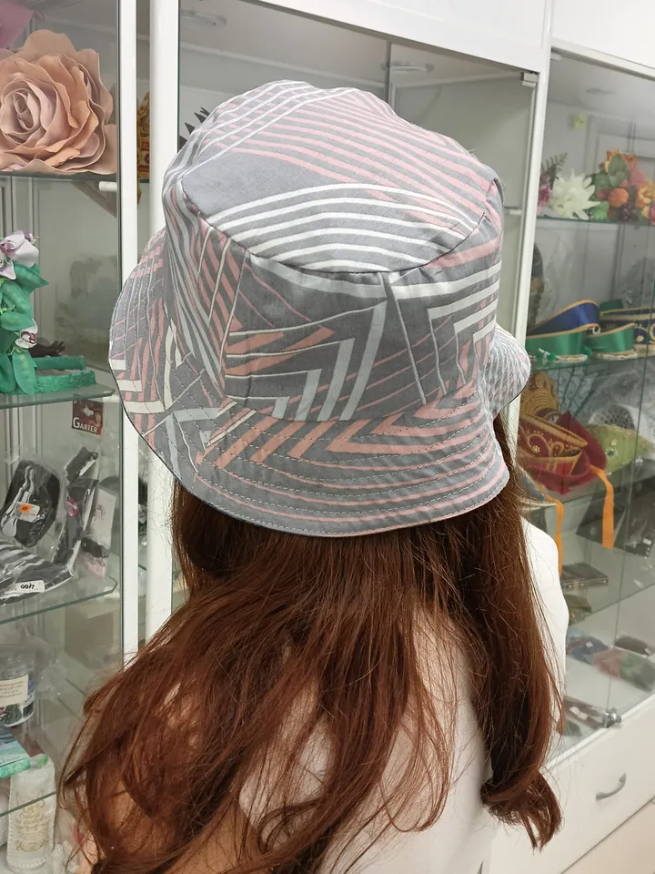 Stylish two-sided denim panama hat. It has a cotton lining