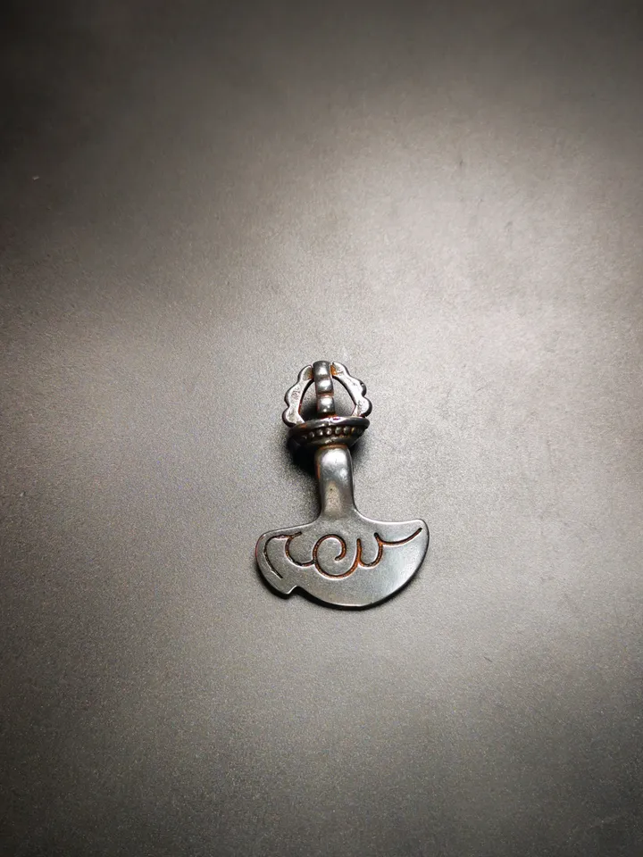 Gandhanra Antique Tibetan Amulet Pendant,Kartika(knife of the dakinis), Trantic Buddhism Dharma, Made of Thunder Iron