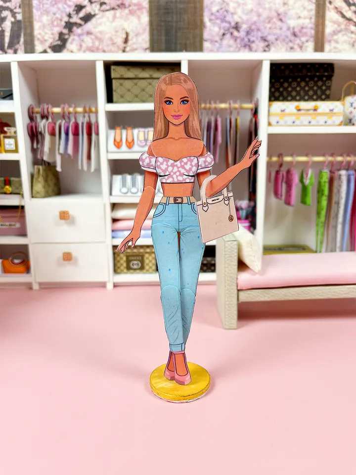 Spring wardrobe for paper Barbie