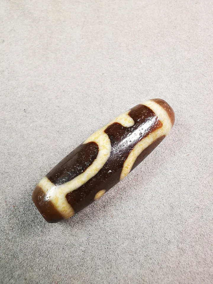 Gandhanra Tibetan Longevity Treasure Vase Dzi Bead,Tibetan Chung,Wealth Amulet,Small Size 36*11 mm