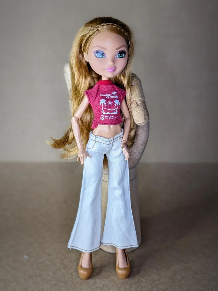 Beige jeans for 10.5-inch female dolls (MH, EAH)