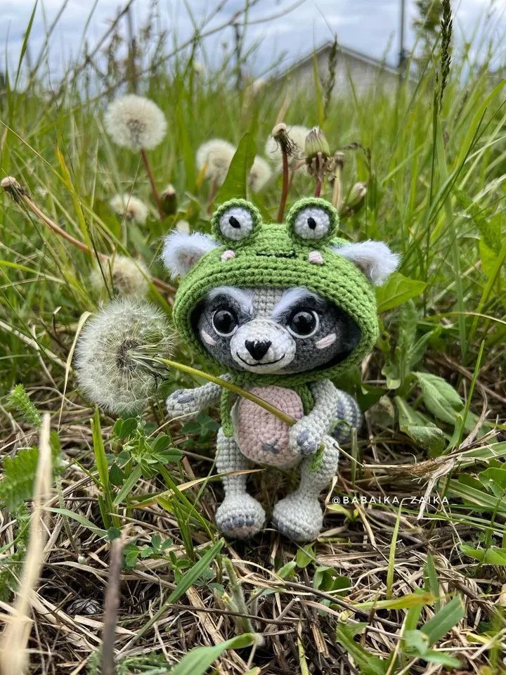 PDF Crochet Raccoon in a Frog Hat Pattern, Amigurumi Animal, Crochet Raccoon Pattern, Amigurumi Frog, Crochet Frog, Raccoon Doll Pattern