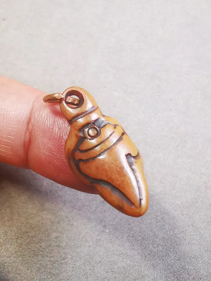 Gandhanra Hand Carved Tibetan Yak Bone Amulet,Shankha,Conch Pendant for Mala,Prayer Beads,Necklace