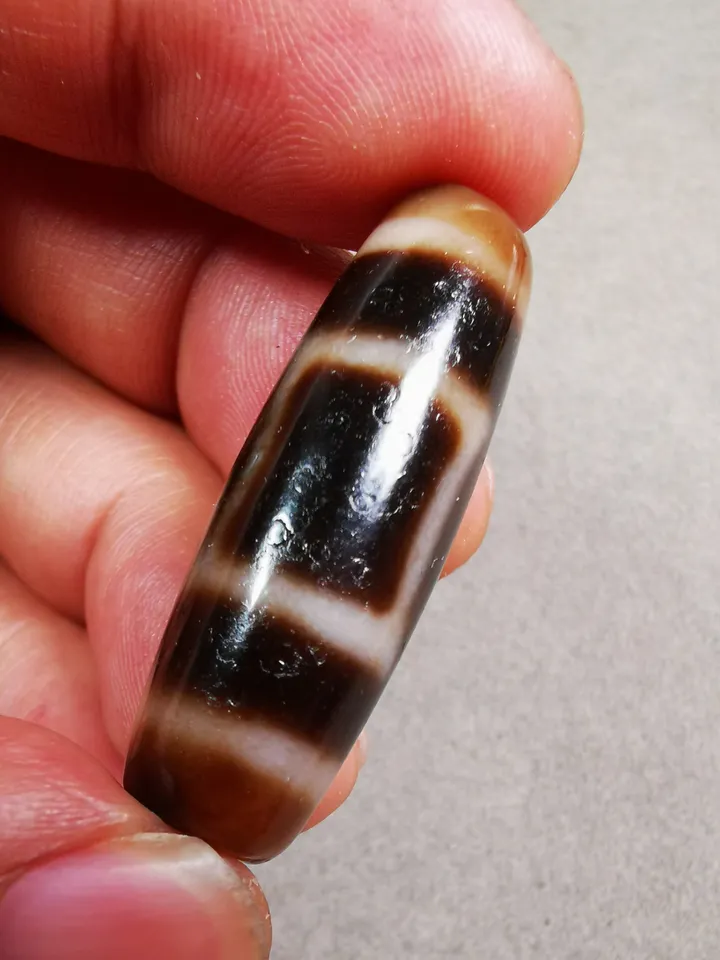 Gandhanra Tibetan Heaven & Earth Dzi Bead,Tibetan Chung,Protective Amulet,Small Size 38*12 mm