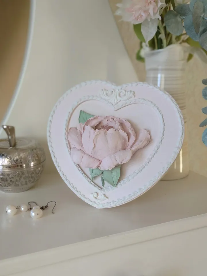Mother's DAY GIFT Pink rose in heart-shaped frame Floral small painting Painting miniature Home decor Shabby chic decor