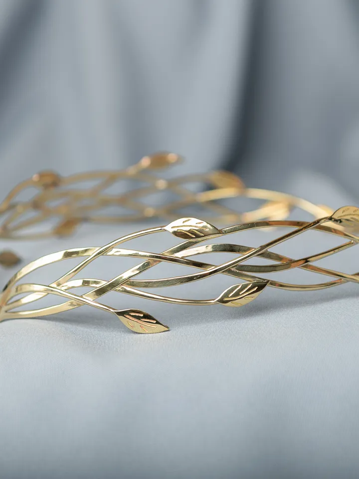 Tiara for wood nymph from branches and leaves, Crown of Forest dryad, Silver diadem, fantasy fairy elven Princess Nessa