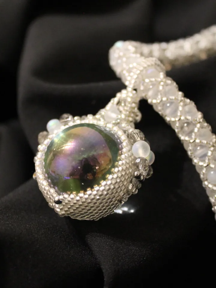 Round glass pendant with agate necklace