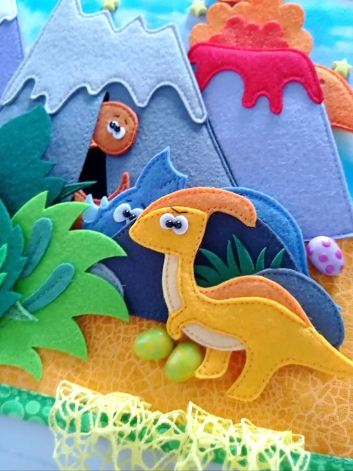 felt gaming tablet for children about the life history of different types of dinosaurs