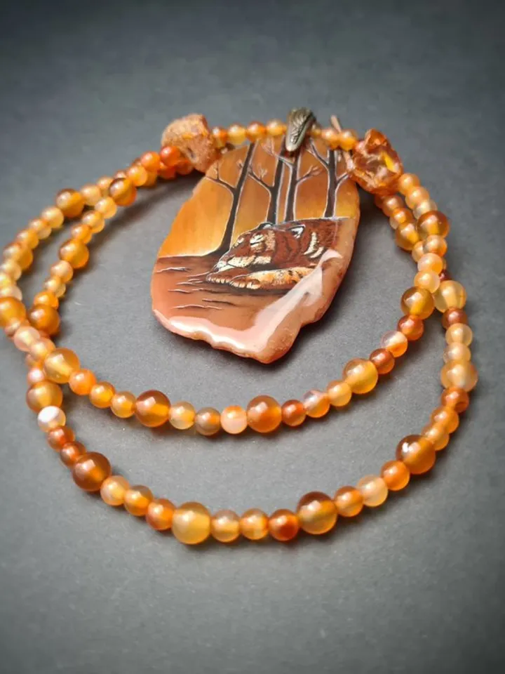 Tiger necklace Agate necklace Real oil painting of tiger Lacquer miniature
