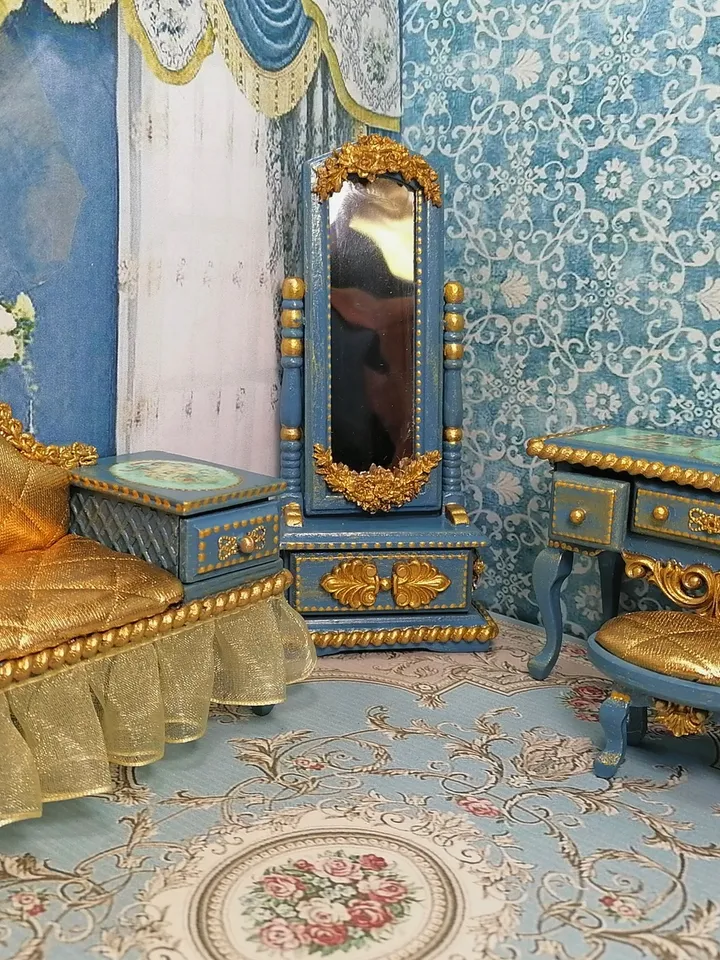 Dollhouse mirror.1:12 scale.