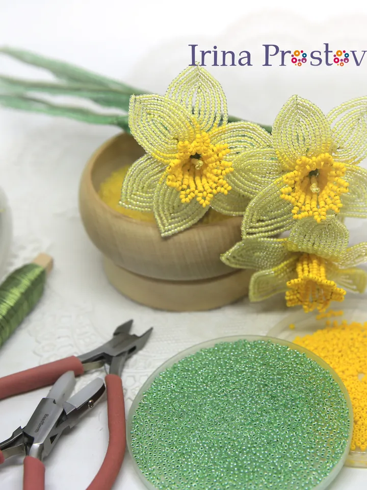French Beaded Flowers pattern | Beaded Daffodils | Seed bead patterns | Beading tutorial | Digital Download - PDF
