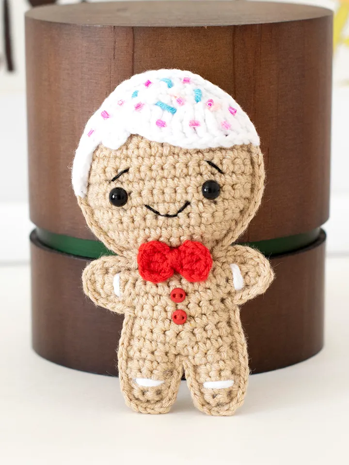 Crochet gingerbread man boy Christmas home decor, cute stuffed toy Christmas gift idea, Christmas vibe, Christmas sign