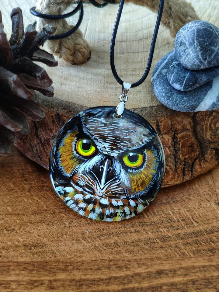 Pearl pendant necklace: Owl Face of Wisdom painted on handmade lacquer jewelry • Stunning animal necklace for nature lover • Sorceress pet
