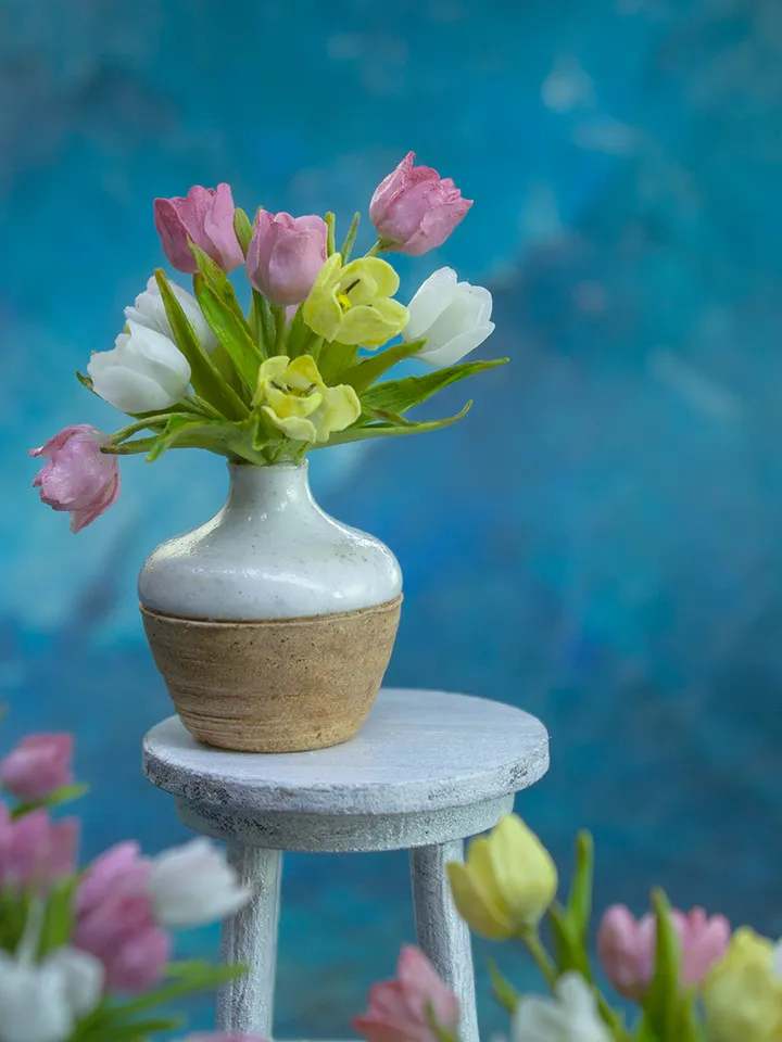 TUTORIAL Miniature tulips with air dry clay