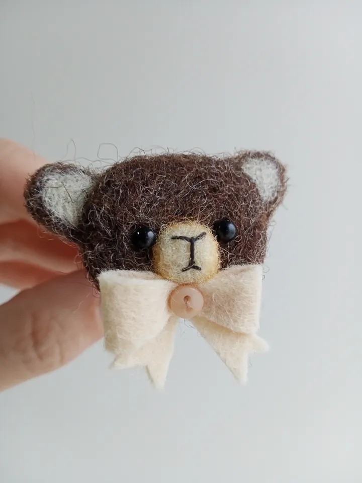 Handmade needle felting OWL brooch/Totem animal brooch/Woodland animal brooch/Cute little BEAR brooch/Children brooch