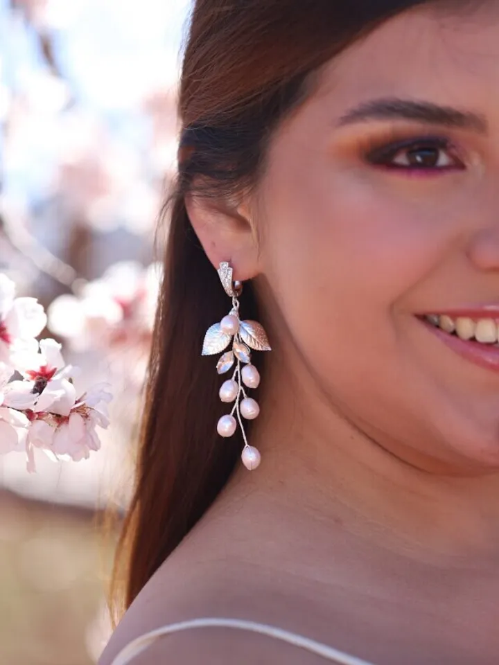 Long Boho Wedding Earrings, Freshwater Pearl Silver Bridal Earrings, Chandelier Statement Wedding Earrings, Swarovski Jewelry For Bride,