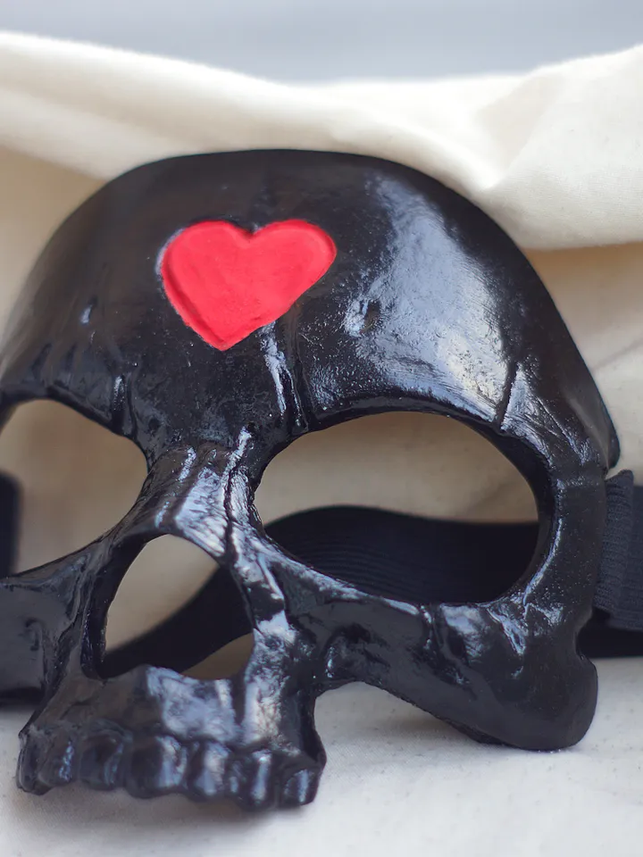 Skull mask with Heart Call Of Duty Modern Warfare Ghost Skull Mask Ghost mask