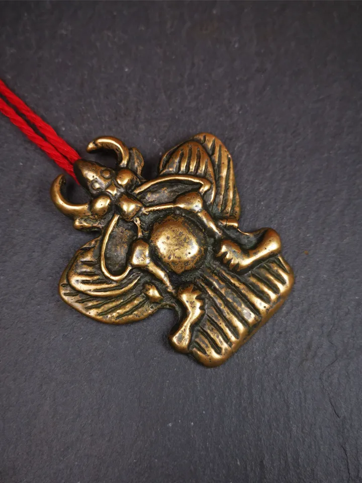 Gandhanra Antique Tibetan Buddhist Amulet Garuda,Garula,Suparna,Golden-winged Bird Pendant,Made of Bronze,80 years old