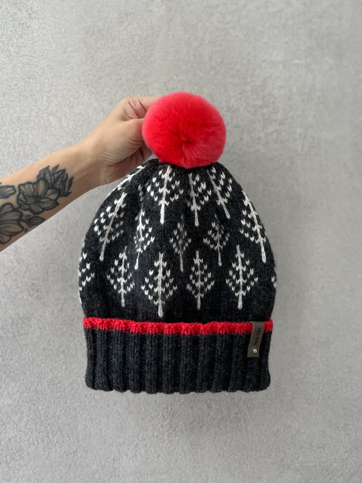 Warm knitted pompom hat