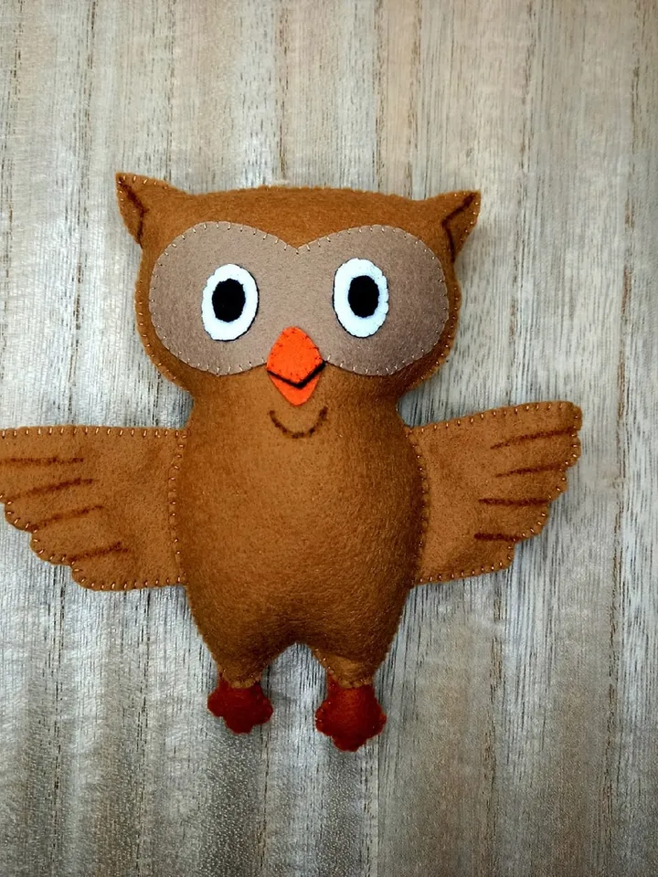 Twinkle Twinkle Little Star & More | Kids Songs | Super Simple Songs toy felt owl, star