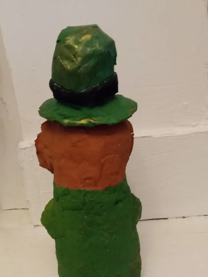 Figurine Leprechaun/Patrick Day home decor/family souvenir/Saint Patrick/St Patrick Day/St.Patrick's gifts/doll redbeard