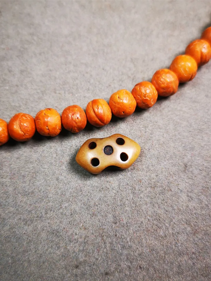 Gandhanra Handmade Tibetan Pendant Bead,Yak Bone Carved Vajra Pendant Bead for Mala,0.7" * 0.4"