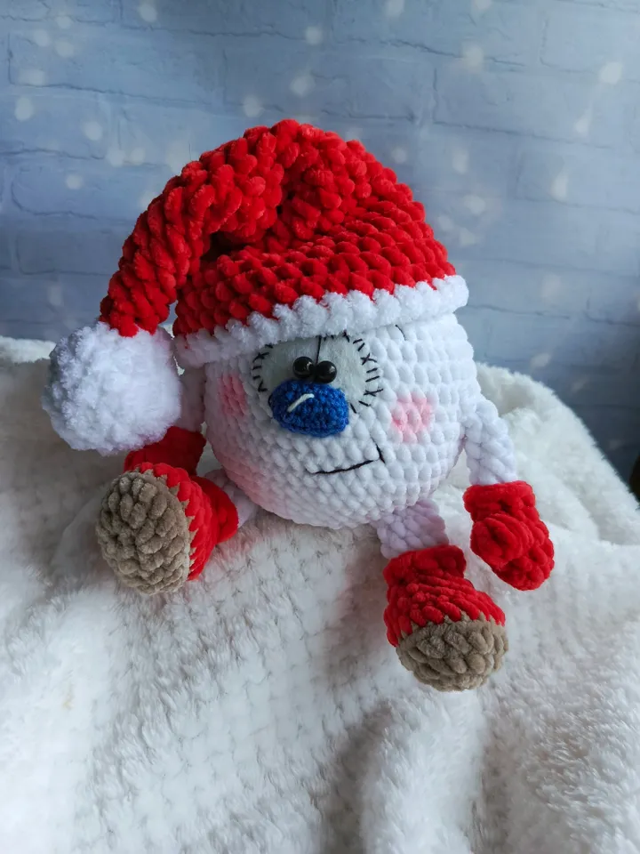 PDF Pattern, Snowball Amigurumi, Crocheted toy, plush snowball with cute smile.